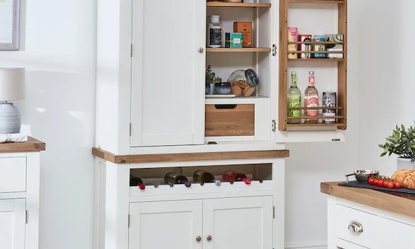 Kệ bếp trang trí gỗ tự nhiên